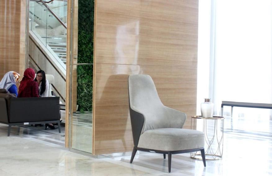 סוראבאיה Apartemen Grand Sungkono Lagoon Venetian. מראה חיצוני תמונה